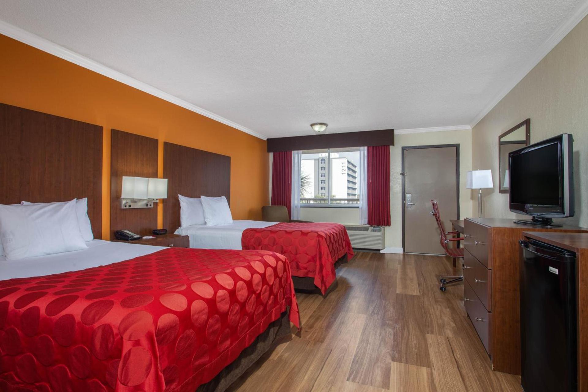 Ramada by Wyndham Tampa Westshore Airport South photo 15