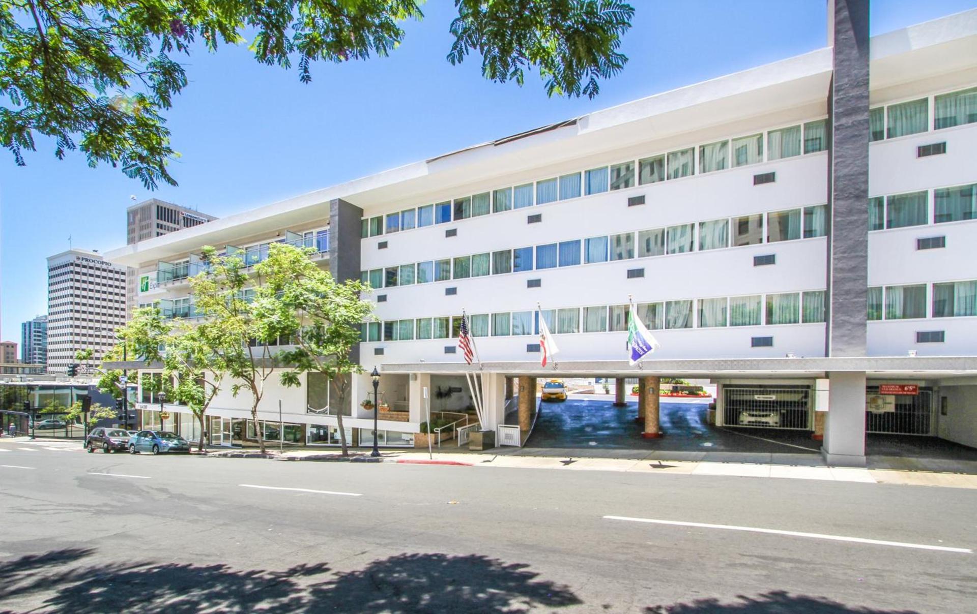 Holiday Inn Express - Downtown San Diego by IHG photo 12