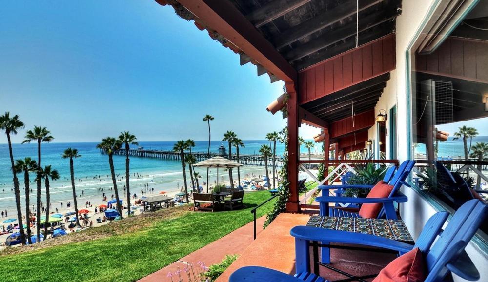 Beachcomber Inn photo 88