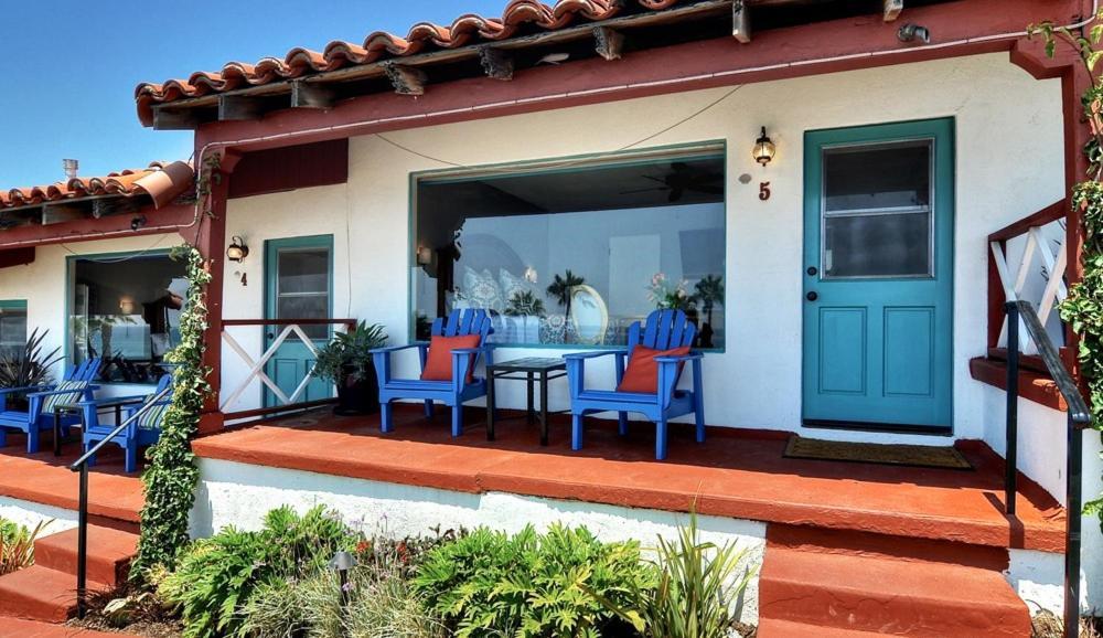 Beachcomber Inn photo 82