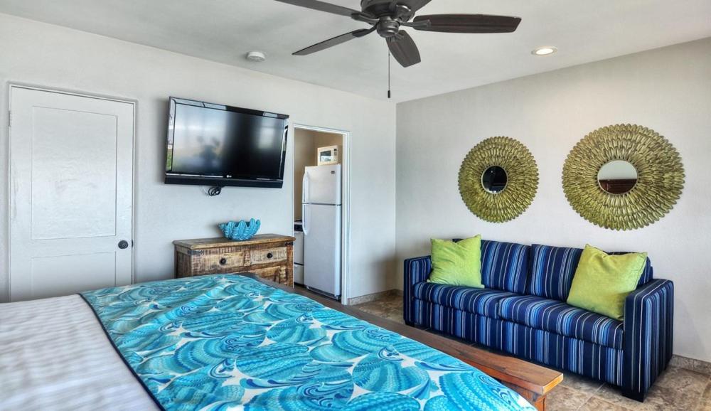 Beachcomber Inn photo 18