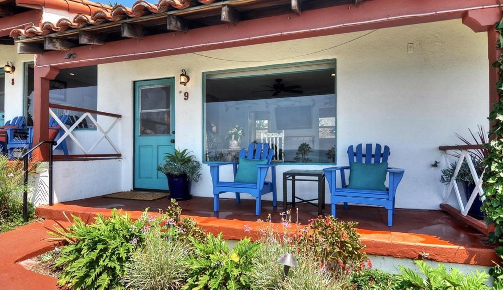Beachcomber Inn photo 95