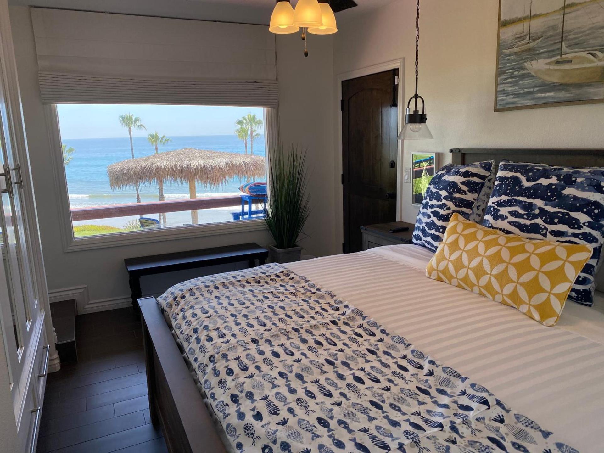 Beachcomber Inn photo 35