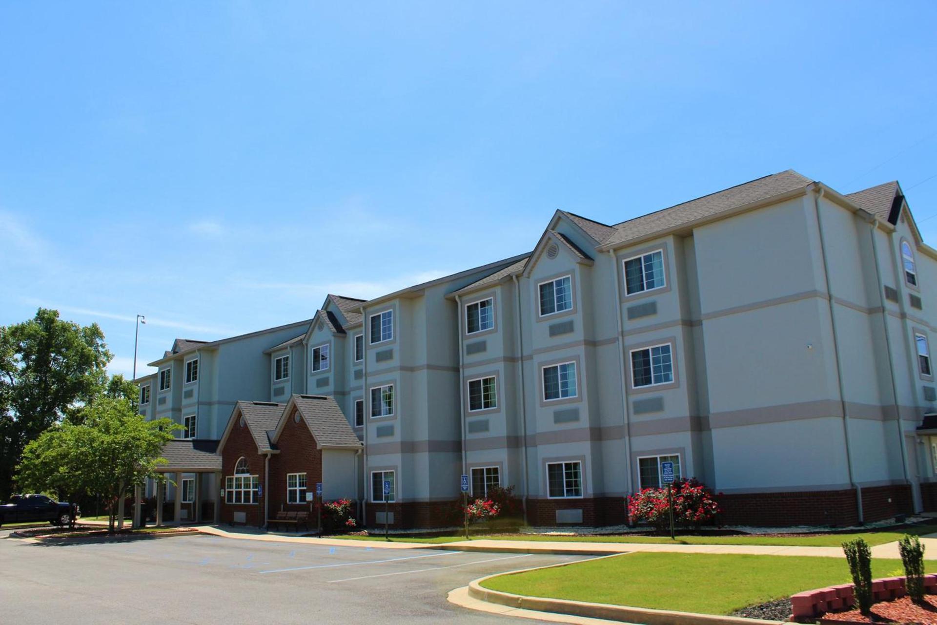 Microtel Inn & Suites by Wyndham Montgomery photo 19
