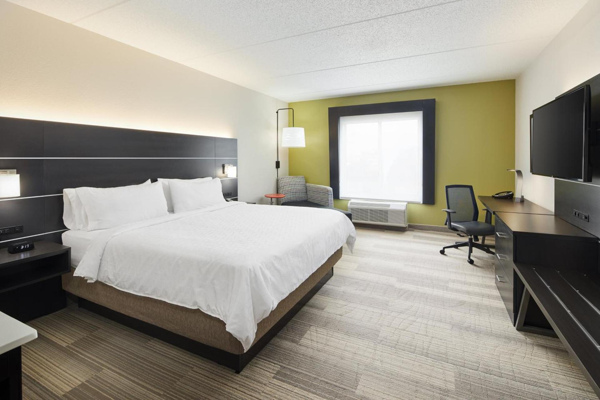 Holiday Inn Express & Suites - Spartanburg-North by IHG photo 32