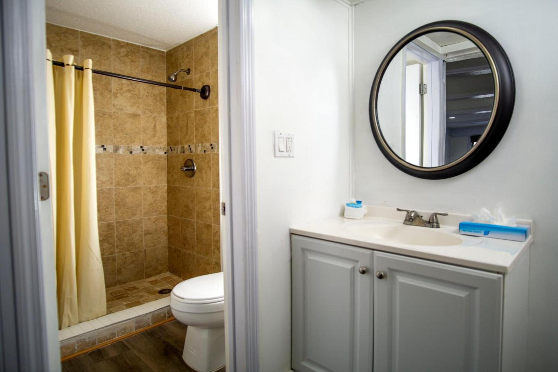 Spinnaker Inn of Naples photo 18