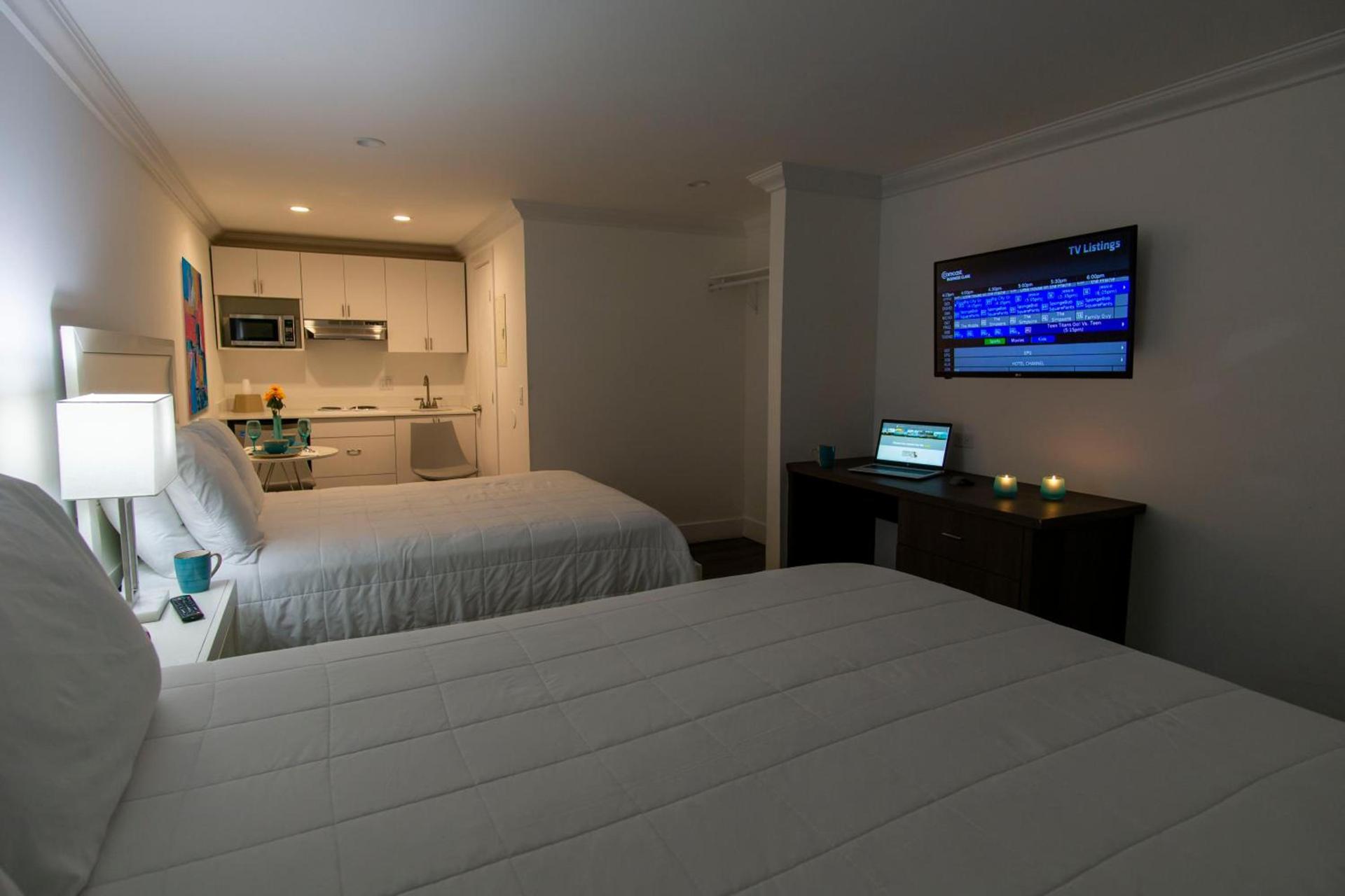 Spinnaker Inn of Naples photo 7