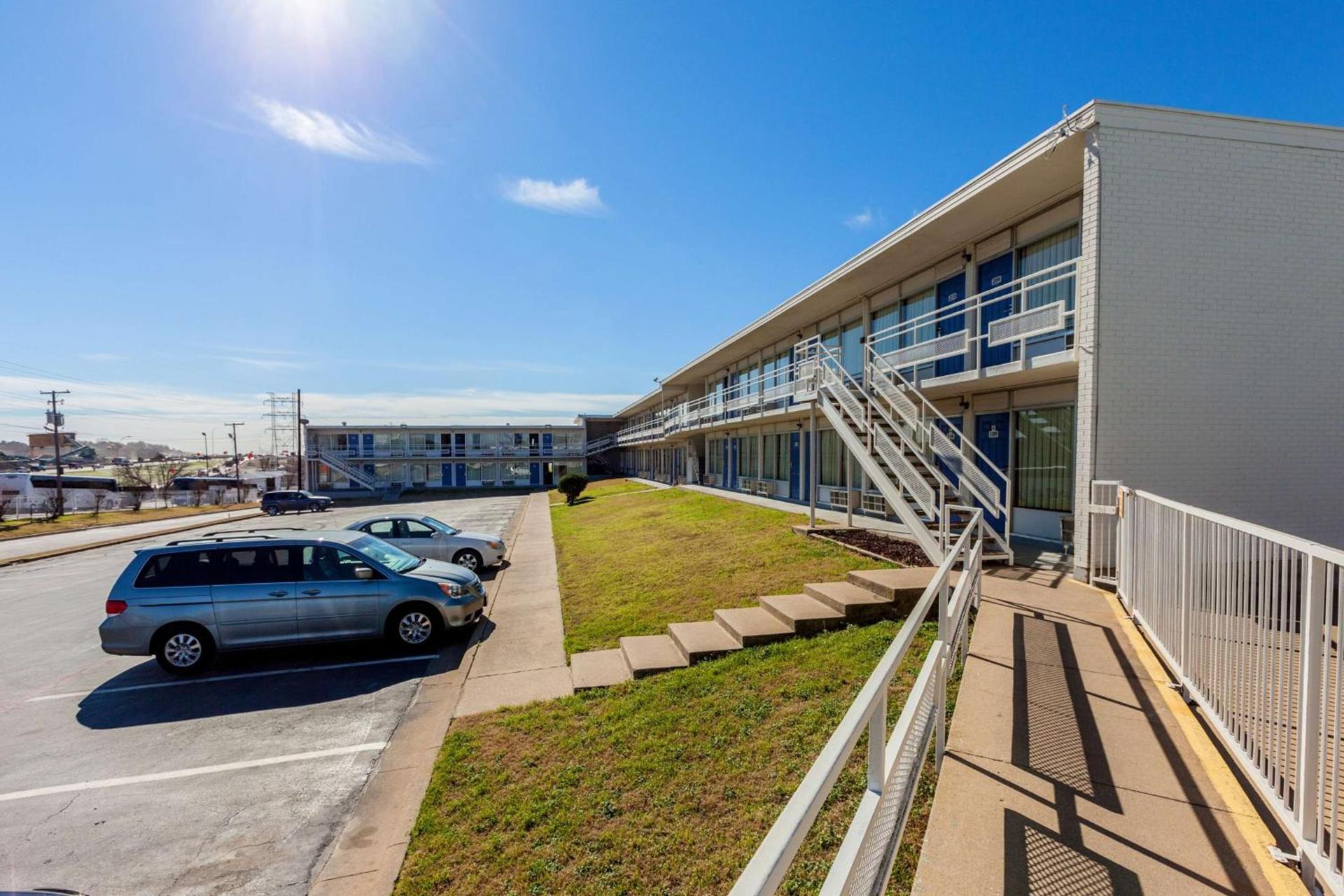 Motel 6 Fort Worth, Tx - Stockyards photo 39