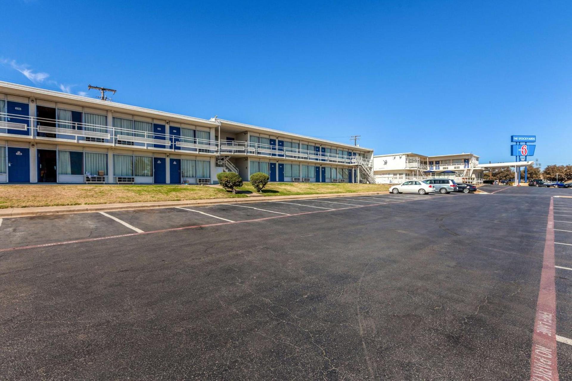 Motel 6 Fort Worth, Tx - Stockyards photo 37