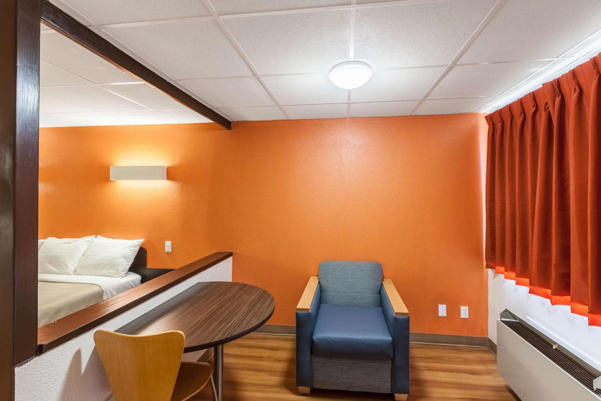 Motel 6 Fort Worth, Tx - Stockyards photo 29