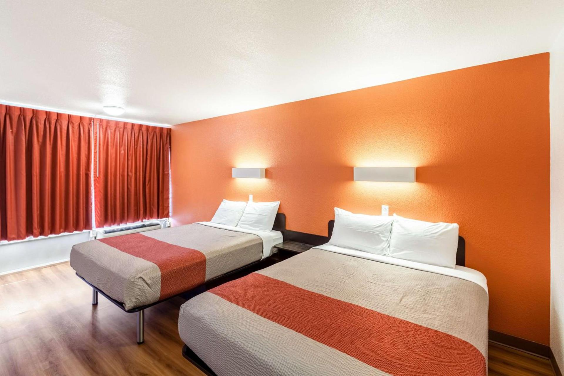 Motel 6 Fort Worth, Tx - Stockyards photo 22