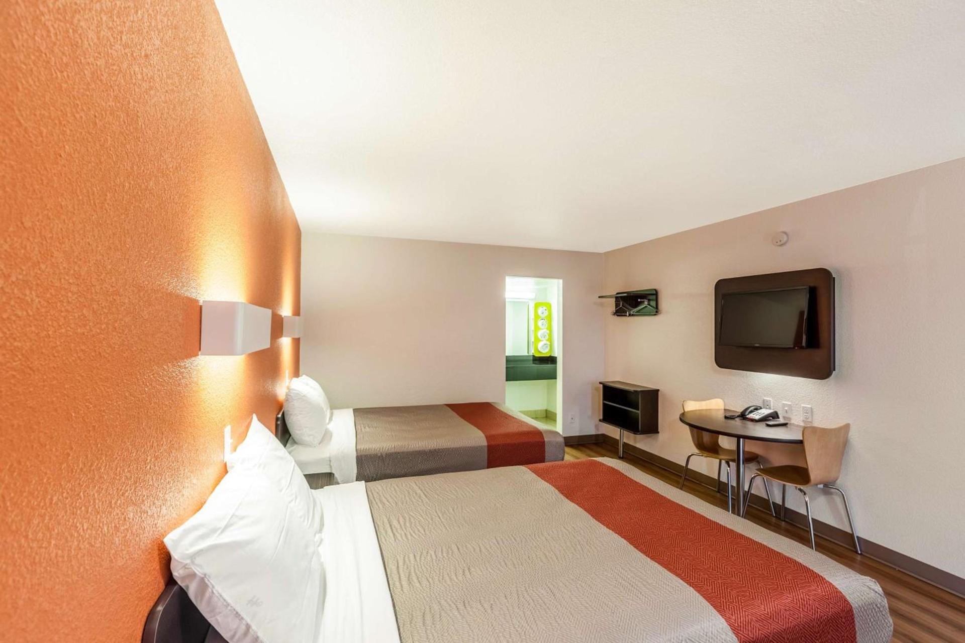 Motel 6 Fort Worth, Tx - Stockyards photo 18