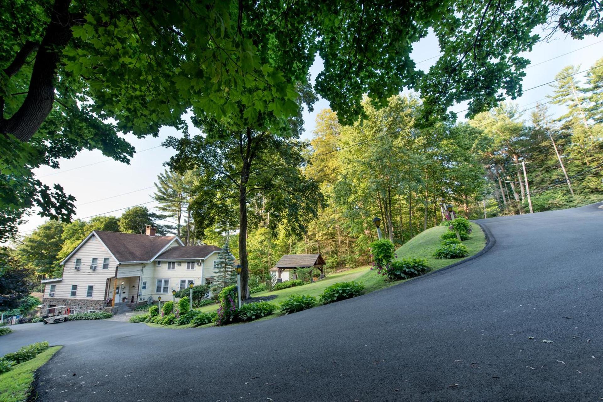 The Juliana Resort — hotel in Lake George