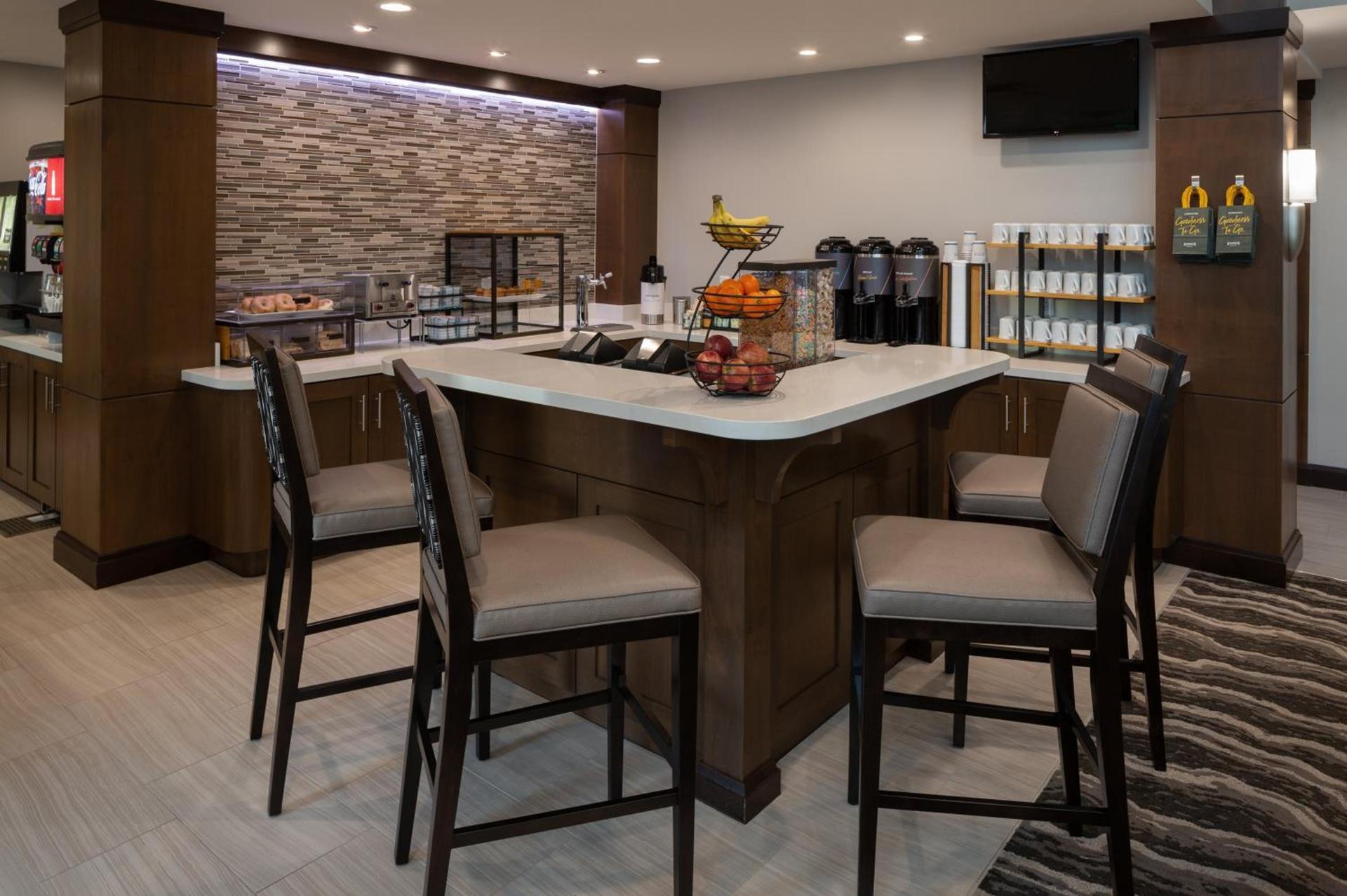 Staybridge Suites - Phoenix – Biltmore Area by IHG photo 61