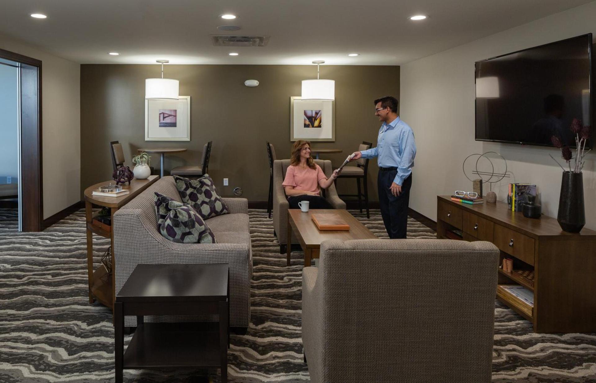 Staybridge Suites - Phoenix – Biltmore Area by IHG photo 50