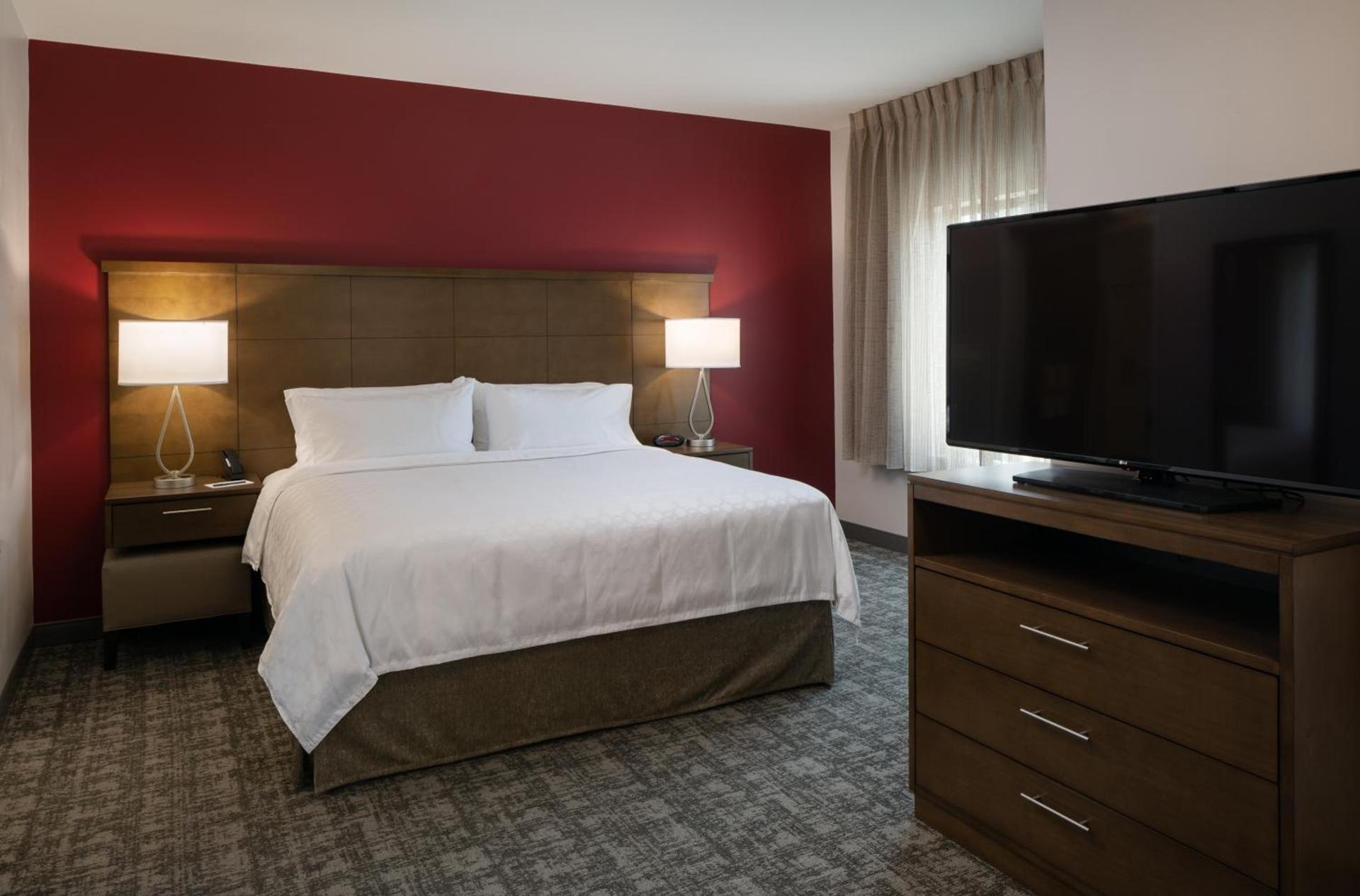 Staybridge Suites - Phoenix – Biltmore Area by IHG photo 38