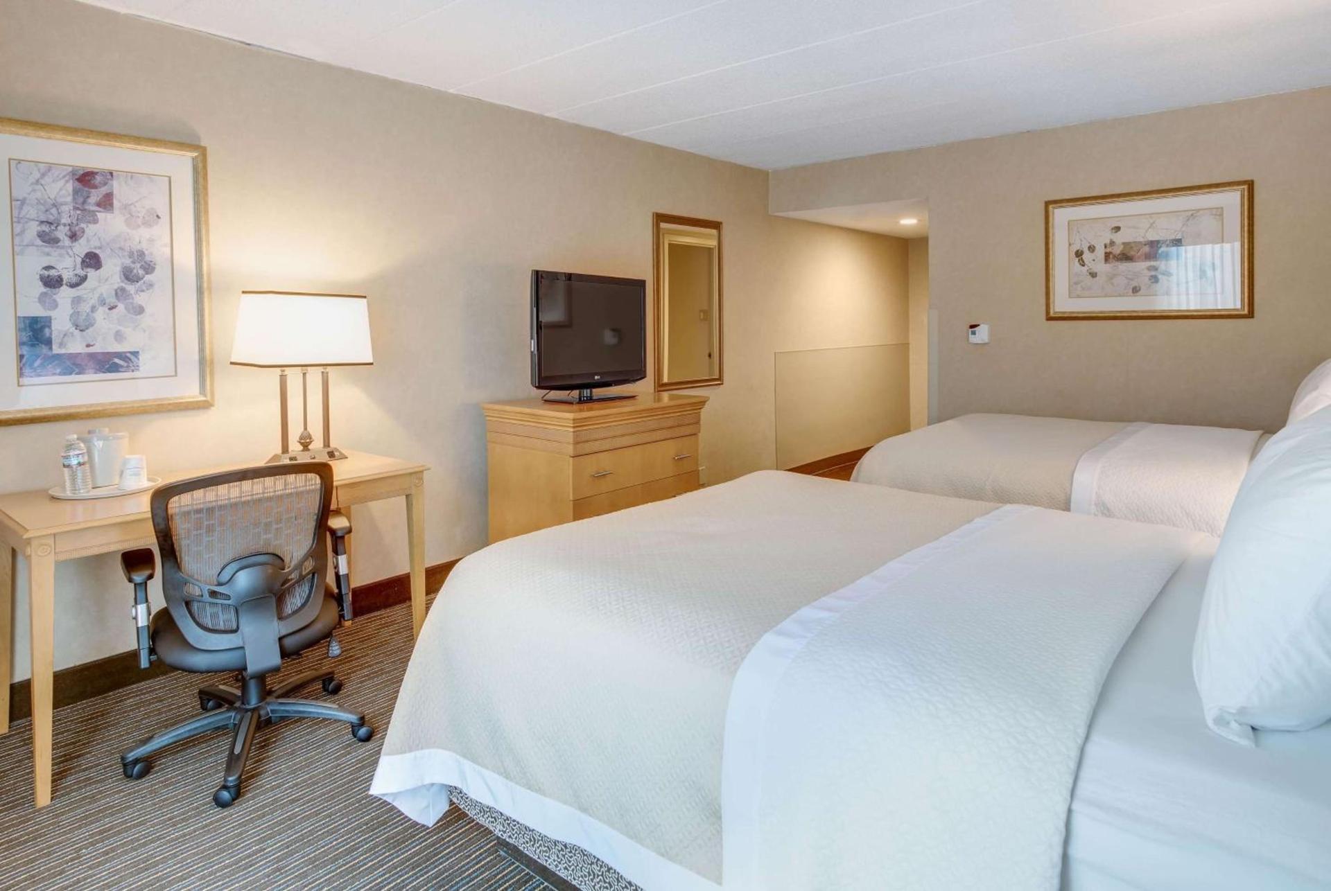 Days Hotel by Wyndham Toms River Jersey Shore photo 23