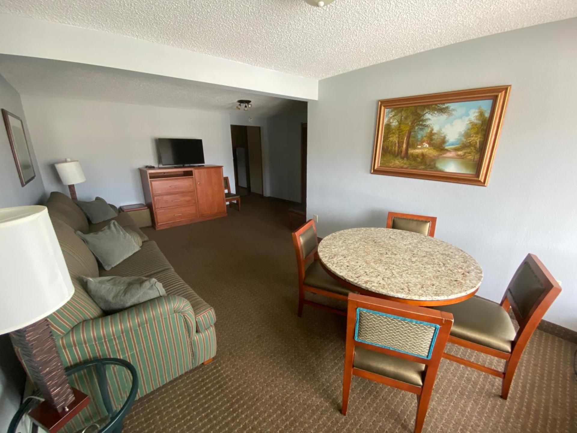 Snowshoe Motel photo 14