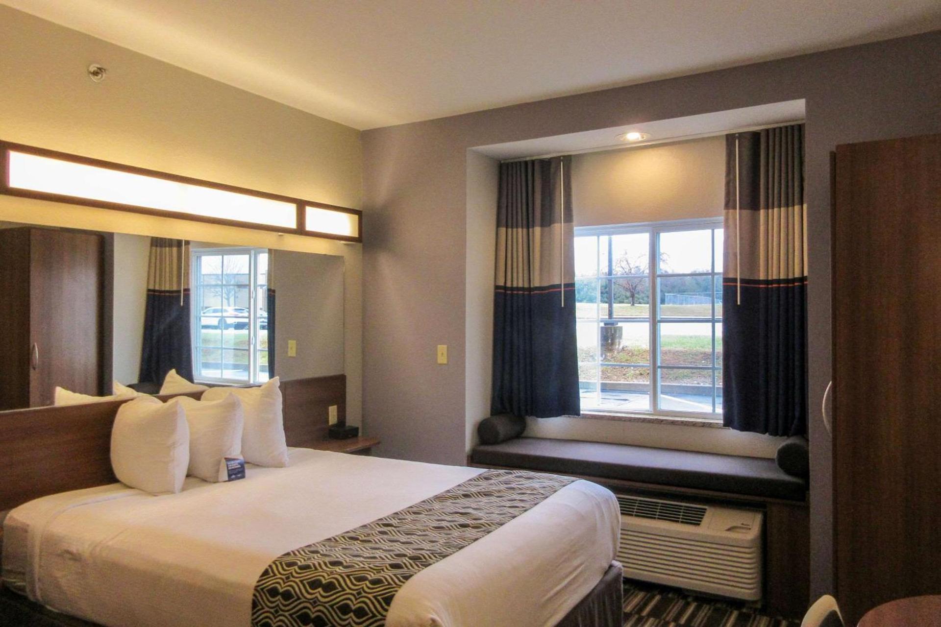 Quality Inn & Suites Caldwell I-77 photo 3