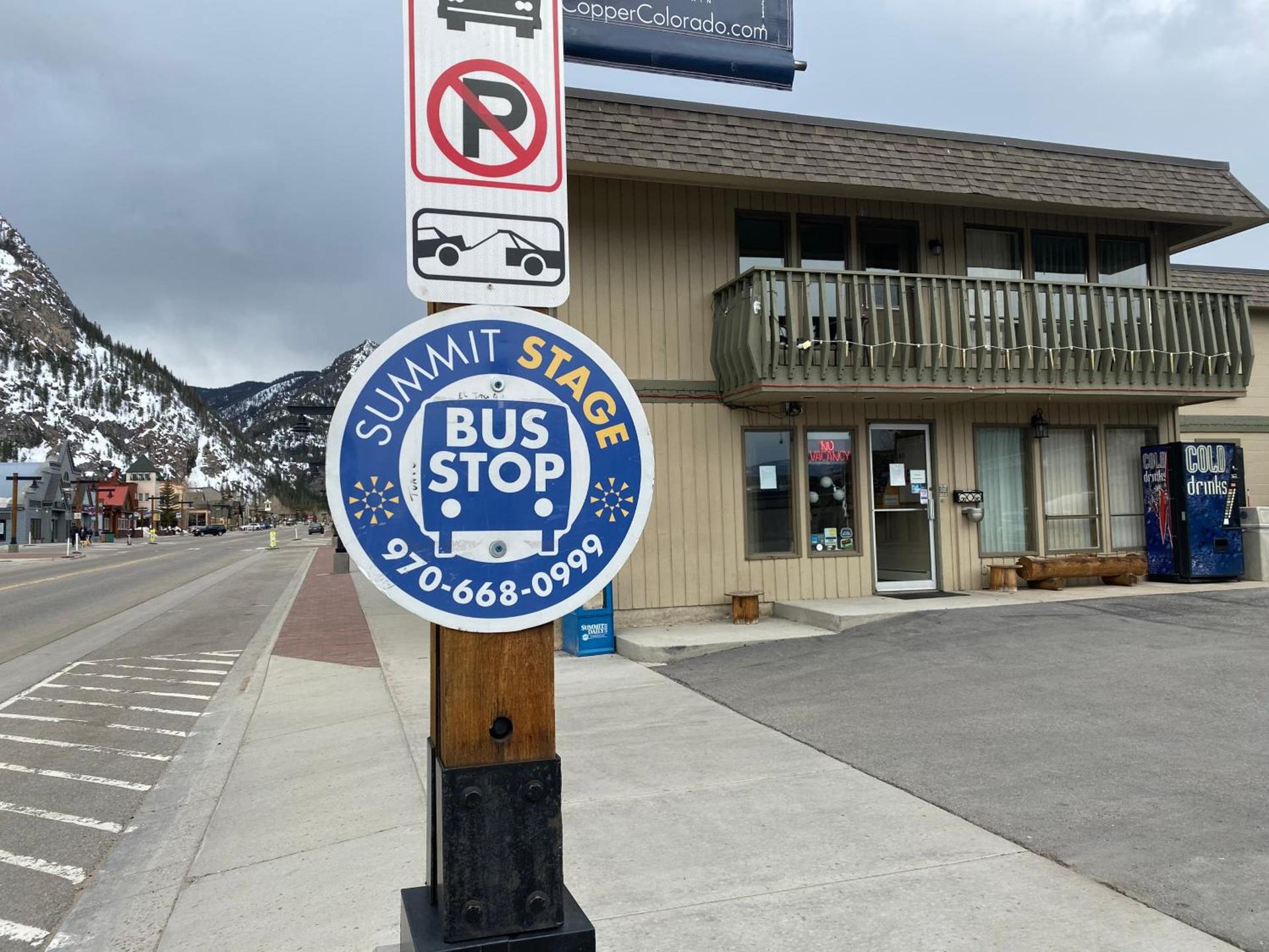 Snowshoe Motel photo 2