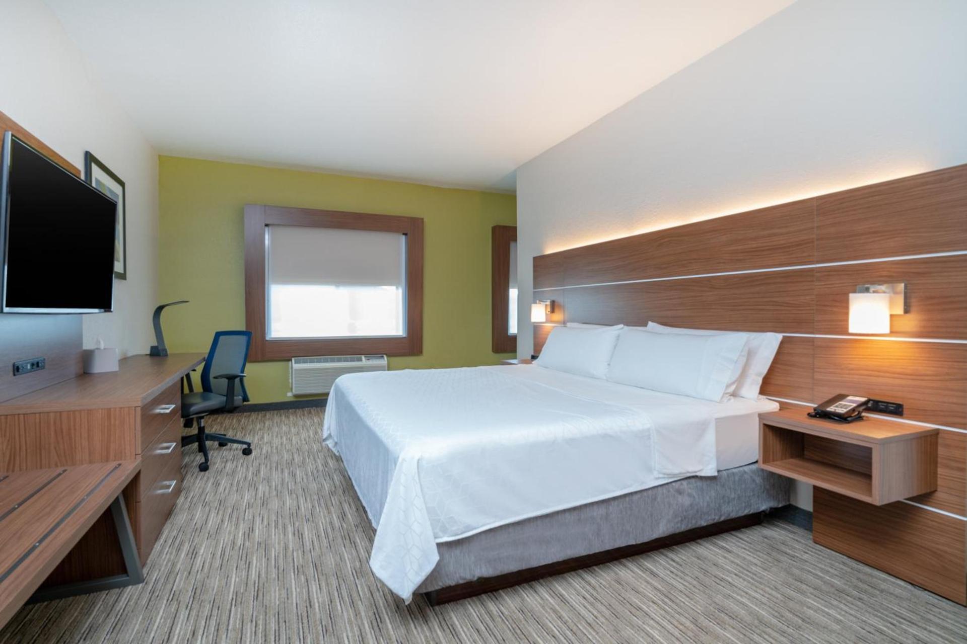 Holiday Inn Express Hotel & Suites Elkins by IHG photo 39