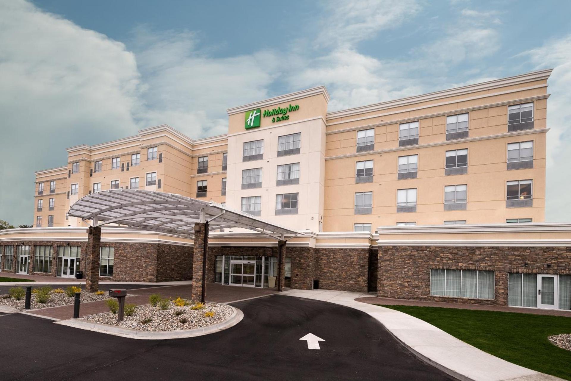 Holiday Inn Hotel & Suites - Mount Pleasant by IHG photo 22
