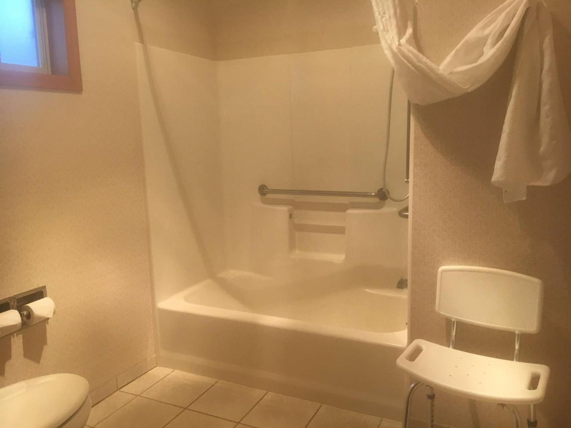 RiverTree Inn & Suites photo 22