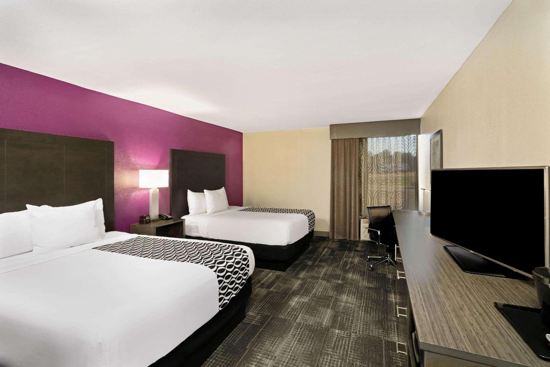 La Quinta by Wyndham Columbus MS photo 13