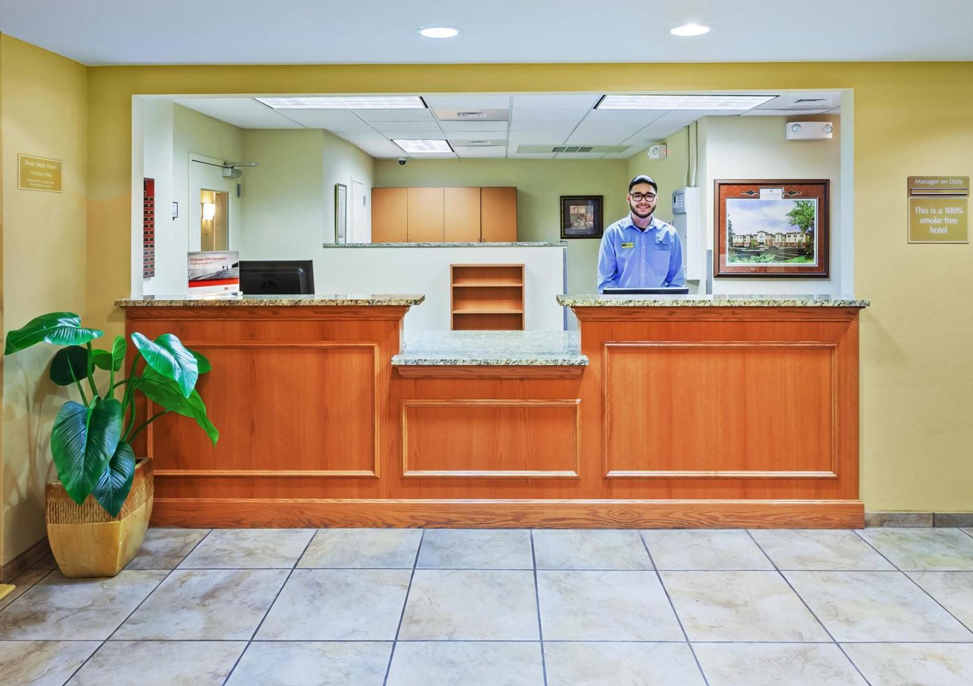 Candlewood Suites El Paso by IHG photo 9