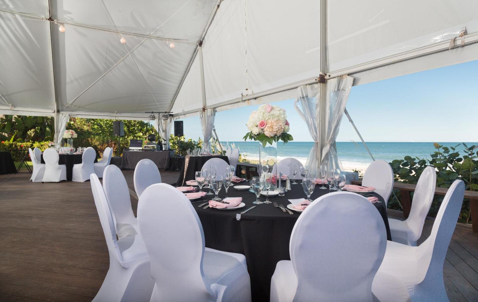 Crowne Plaza Melbourne-Oceanfront by IHG photo 60