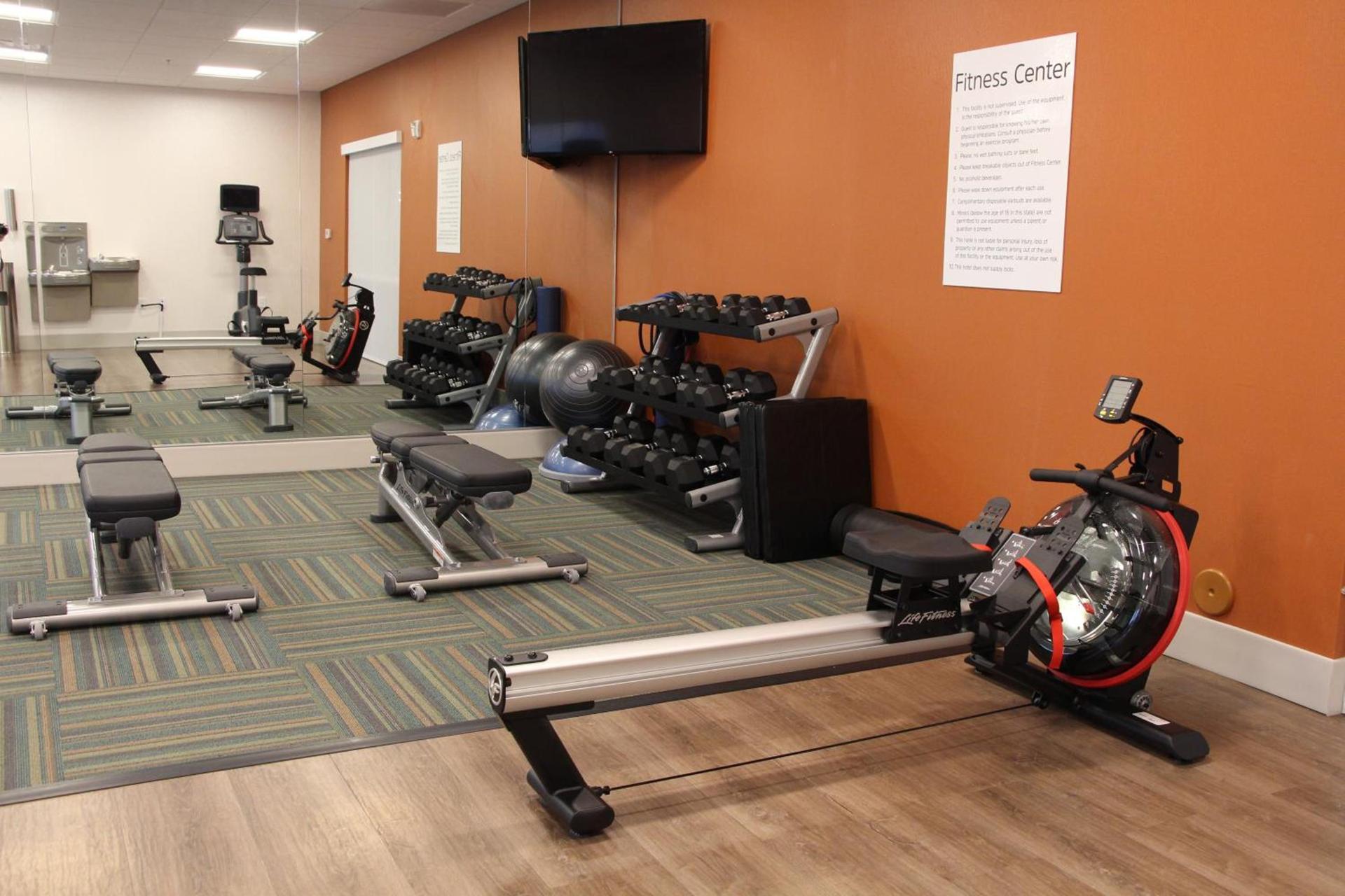 Holiday Inn Express & Suites - Phoenix - Airport North by IHG photo 62