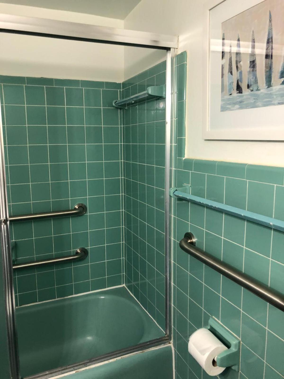 May-Dee Suites in Florida photo 46