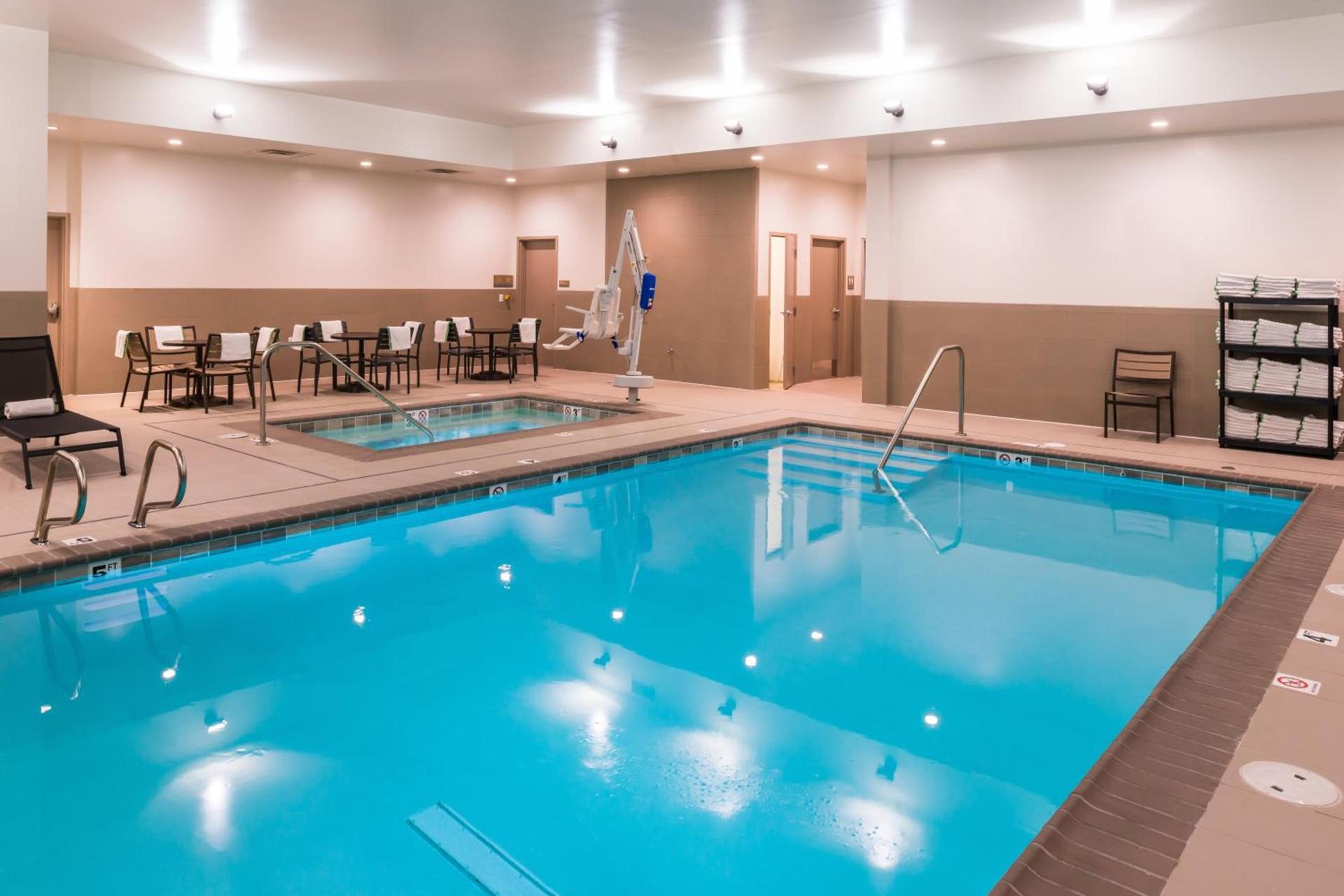 Courtyard by Marriott Eugene Downtown photo 43