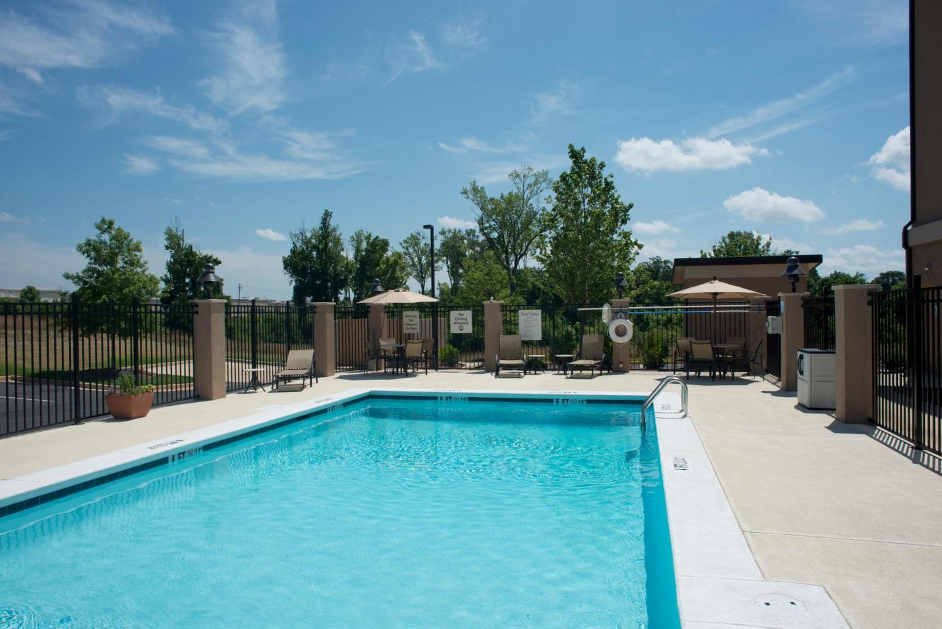 Holiday Inn Express Hotel & Suites Prattville South by IHG photo 11