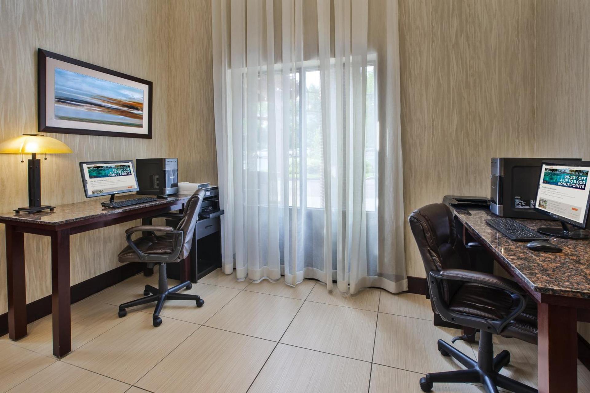 Holiday Inn Express & Suites Geneva Finger Lakes by IHG photo 36