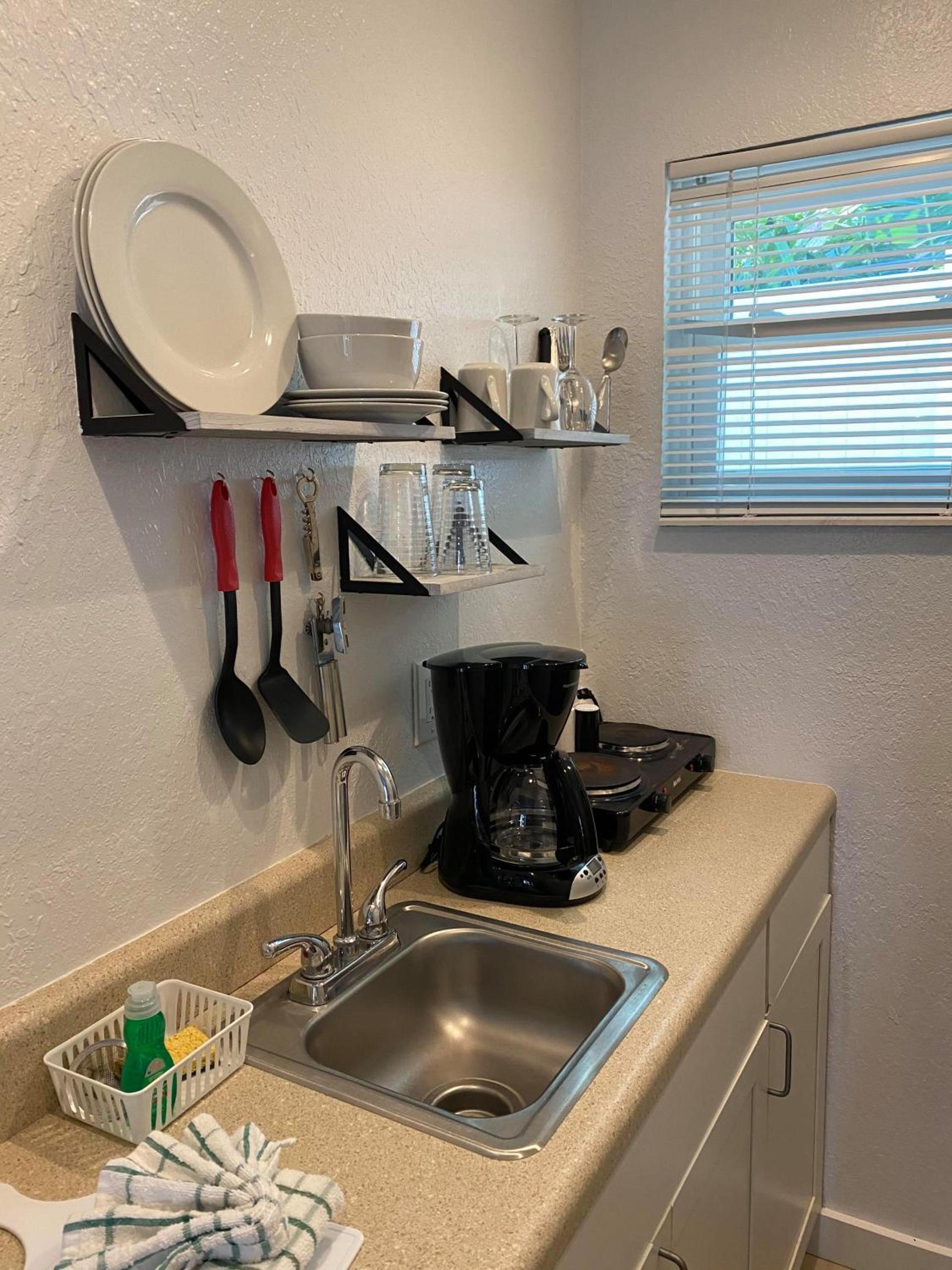 Captiva Beach Resort (open private beach access) photo 82