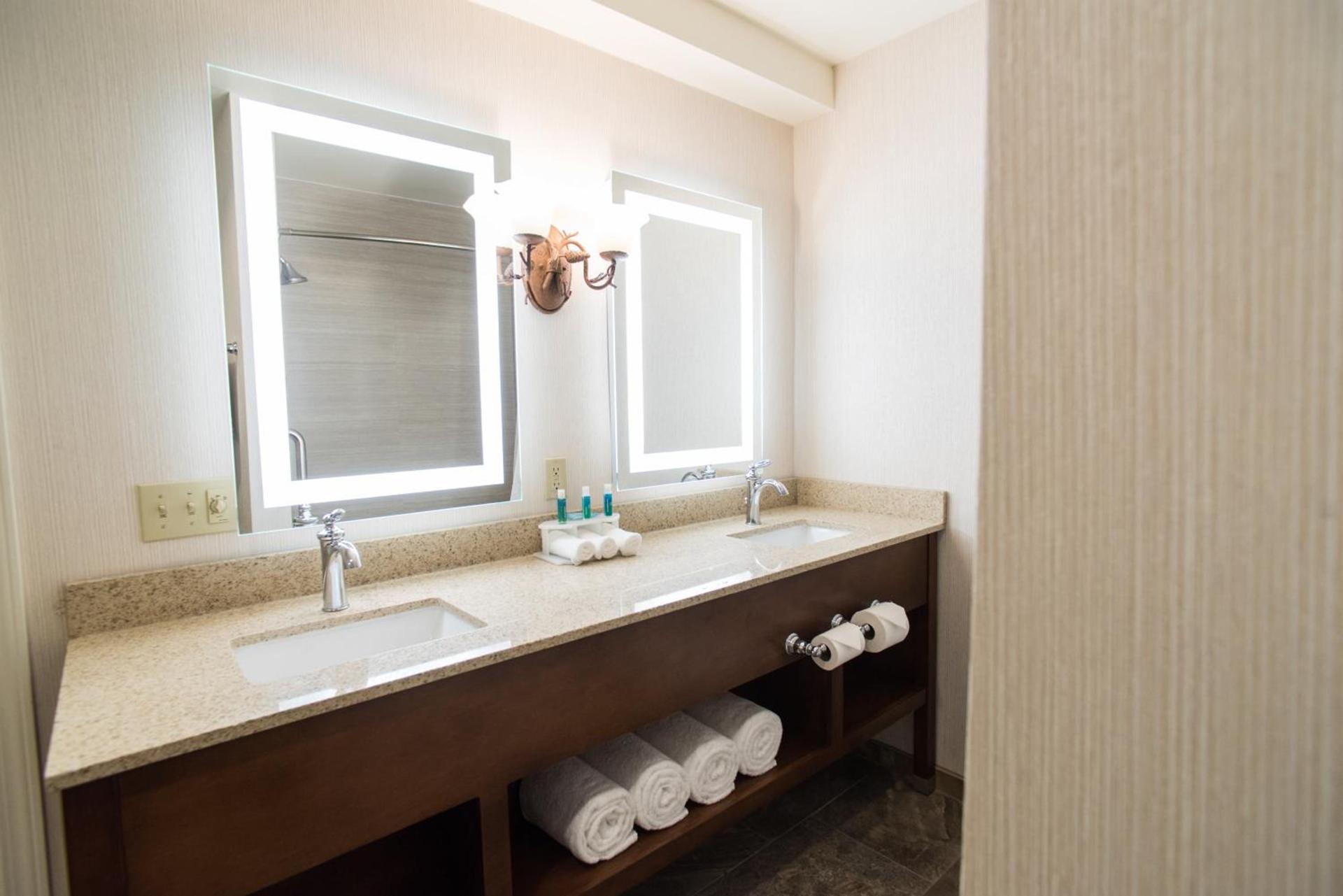 HiMark Hotel photo 61