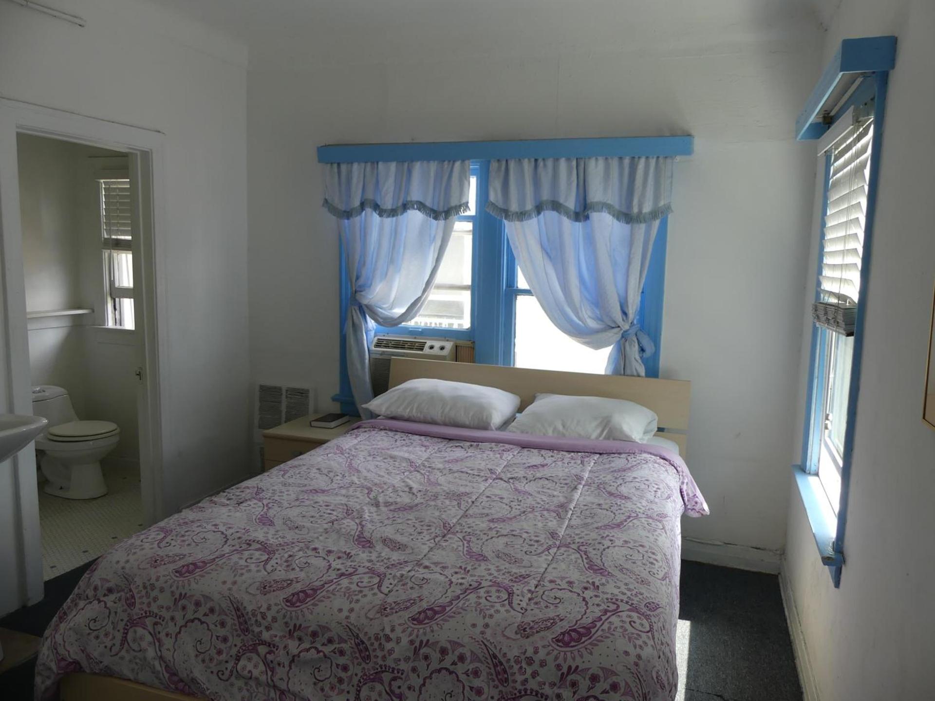Hotel del Flores photo 21