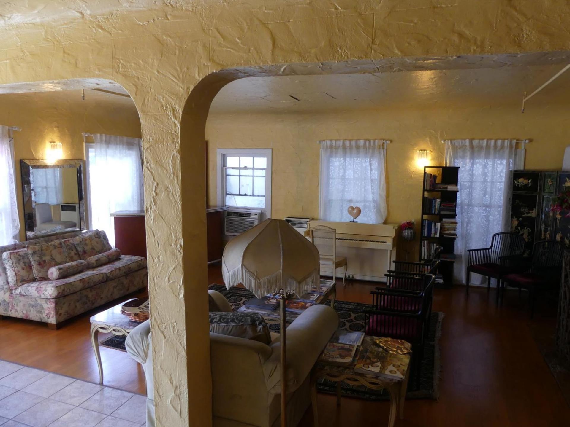 Hotel del Flores photo 38