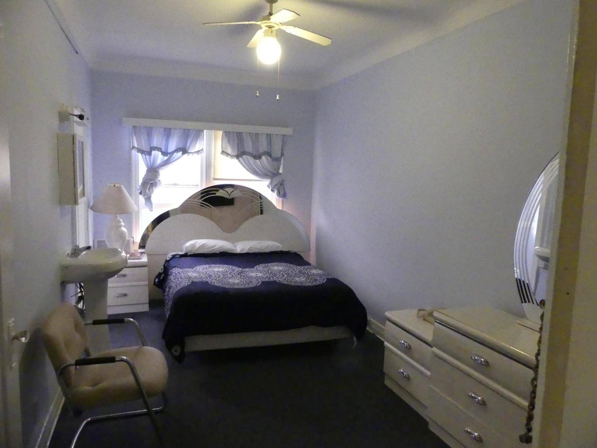Hotel del Flores photo 32