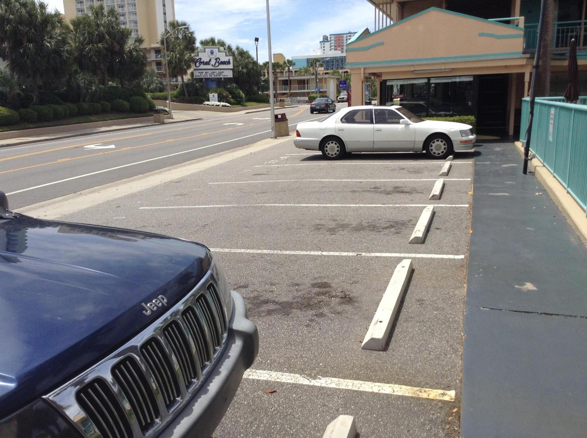 Royal Palace Inn and Suites Myrtle Beach Ocean Blvd photo 11