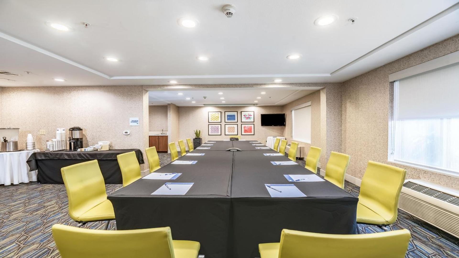 Holiday Inn Express Fremont - Milpitas Central by IHG photo 38