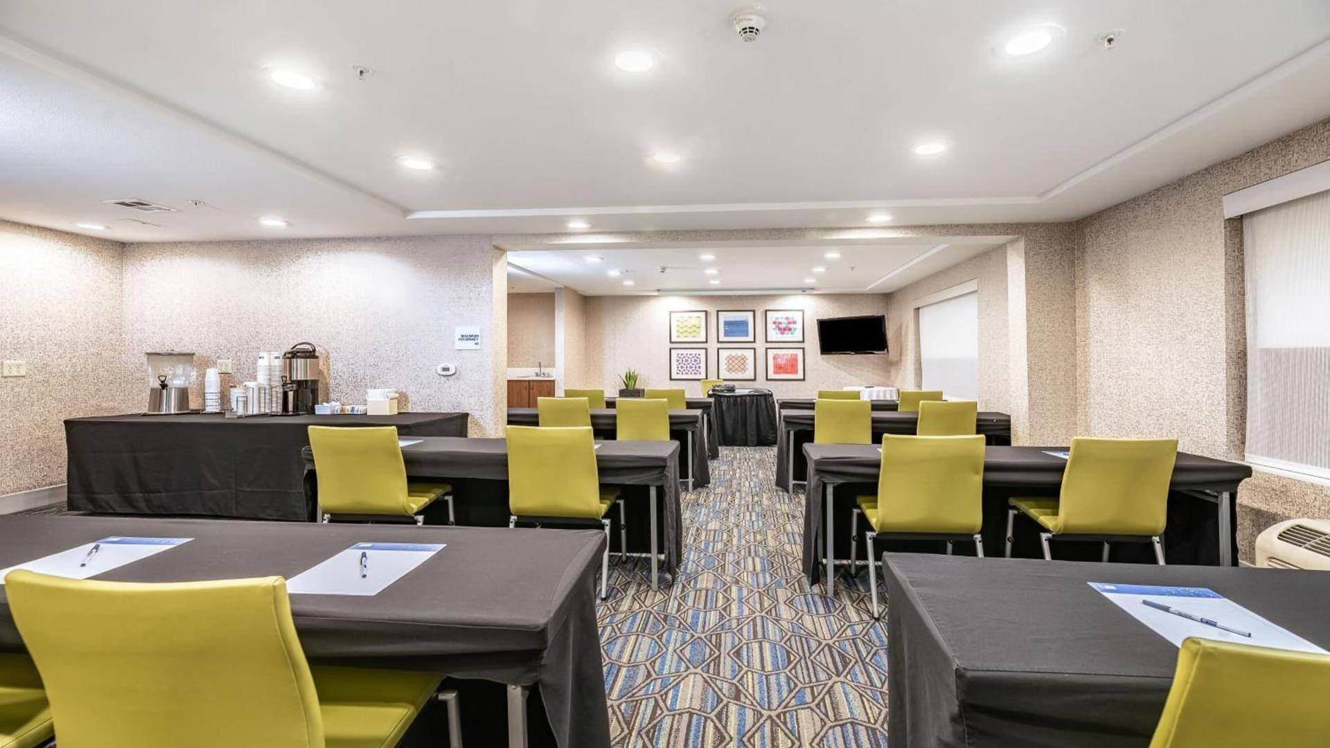 Holiday Inn Express Fremont - Milpitas Central by IHG photo 91