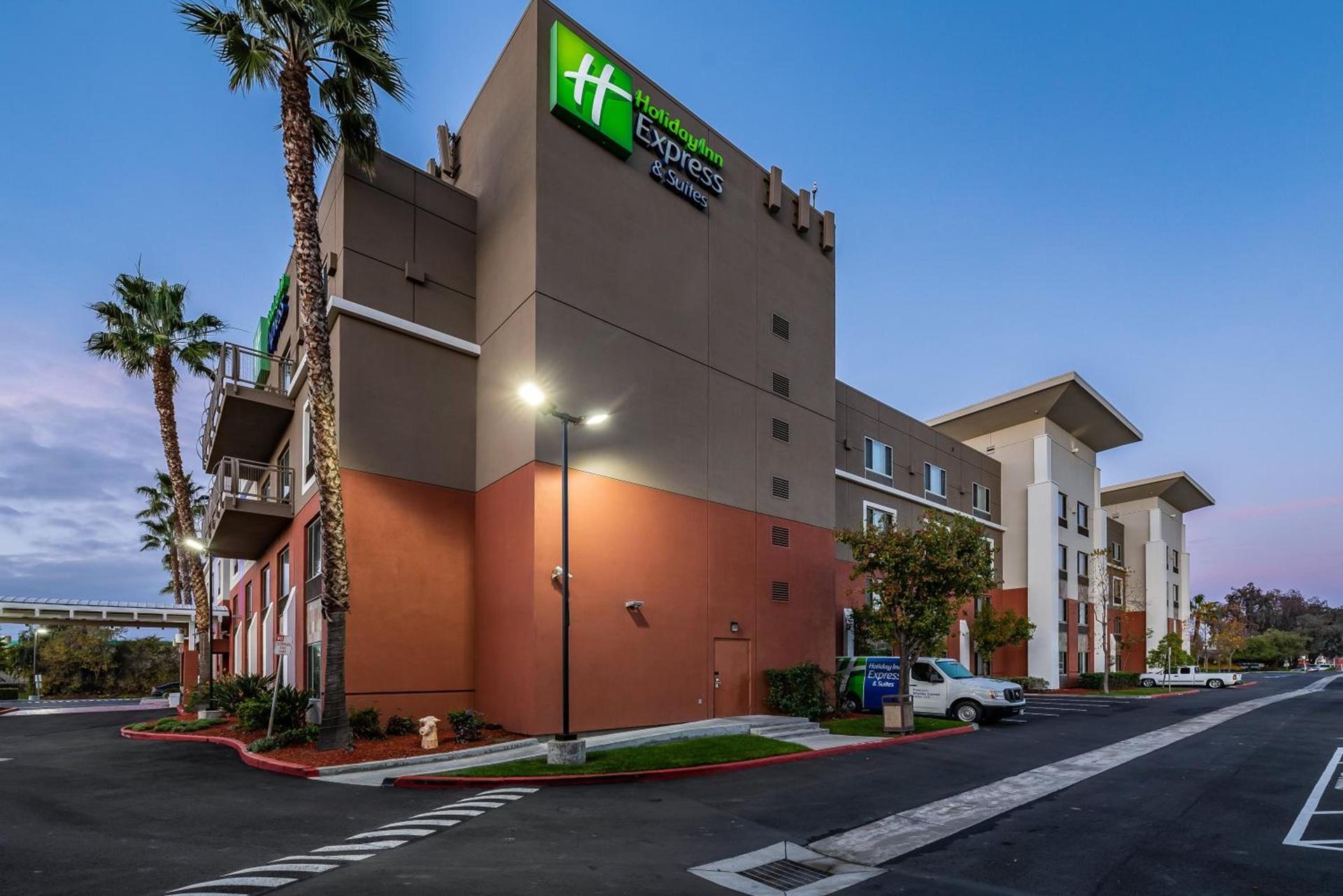 Holiday Inn Express Fremont - Milpitas Central by IHG photo 34