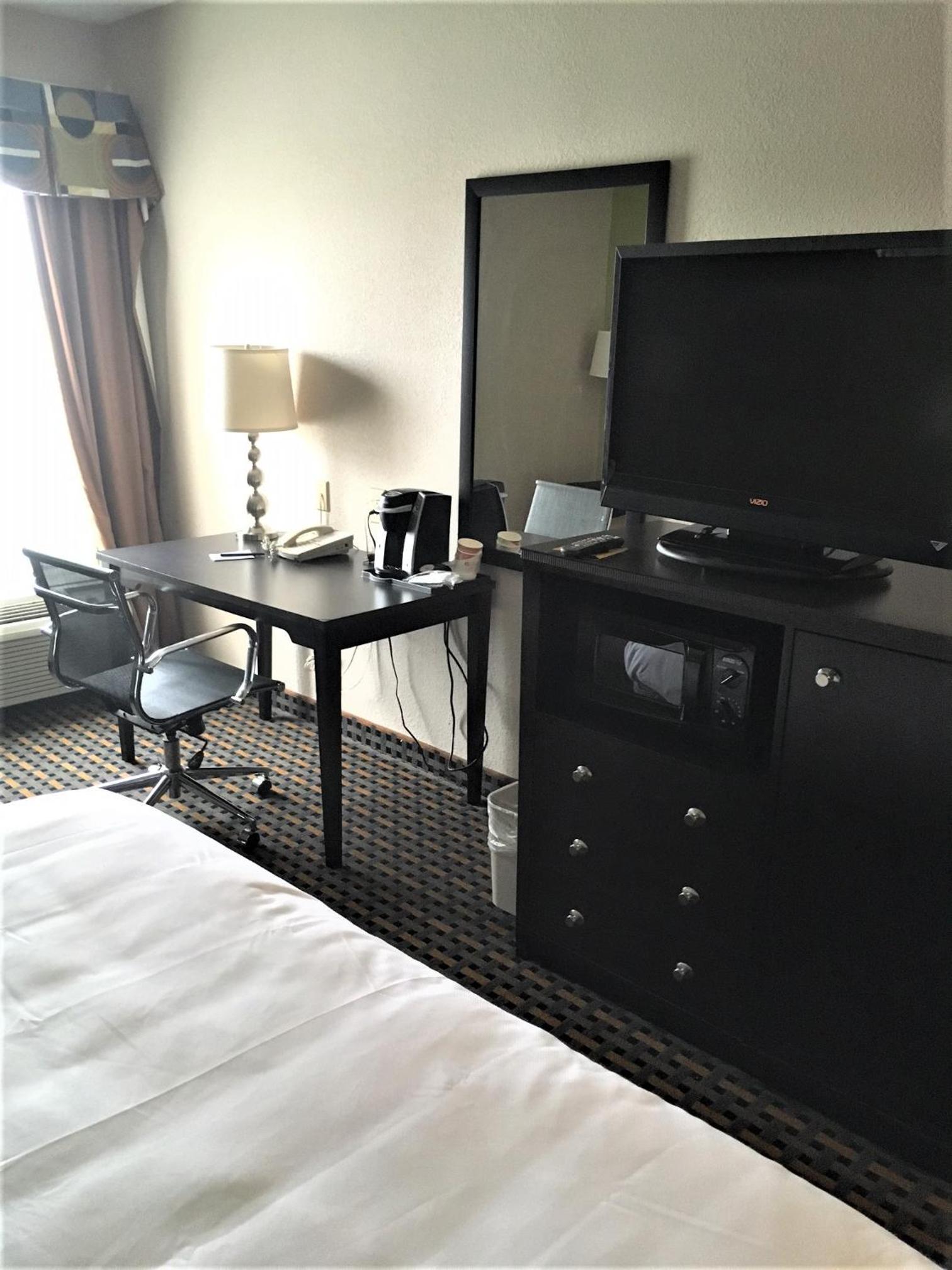 Comfort Inn & Suites Asheboro East photo 10