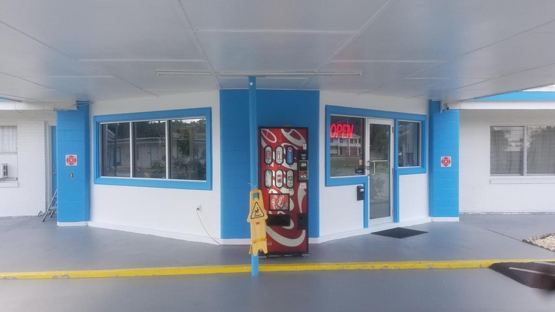 Royal Inn Motel photo 2