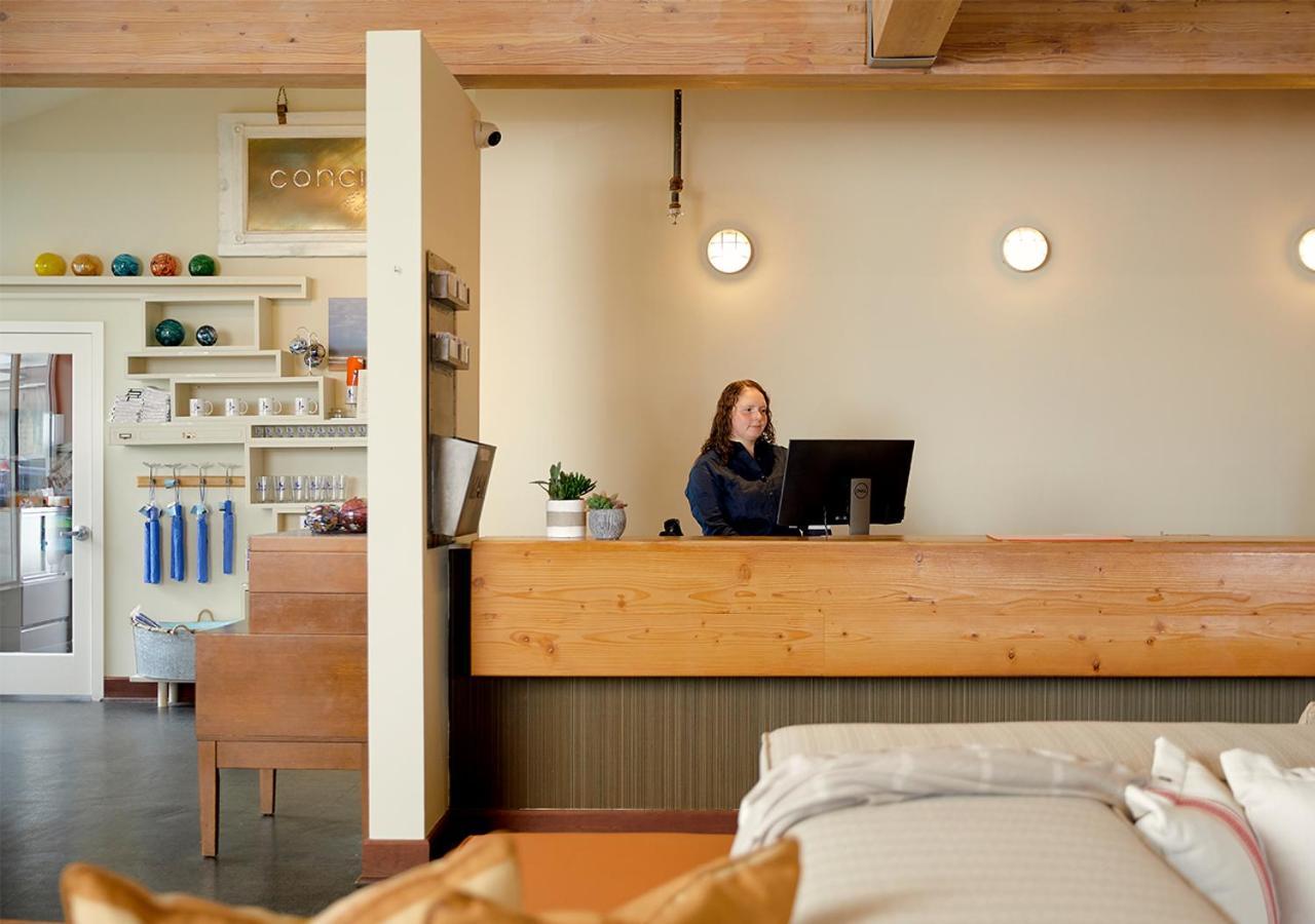Surftides Hotel photo 4