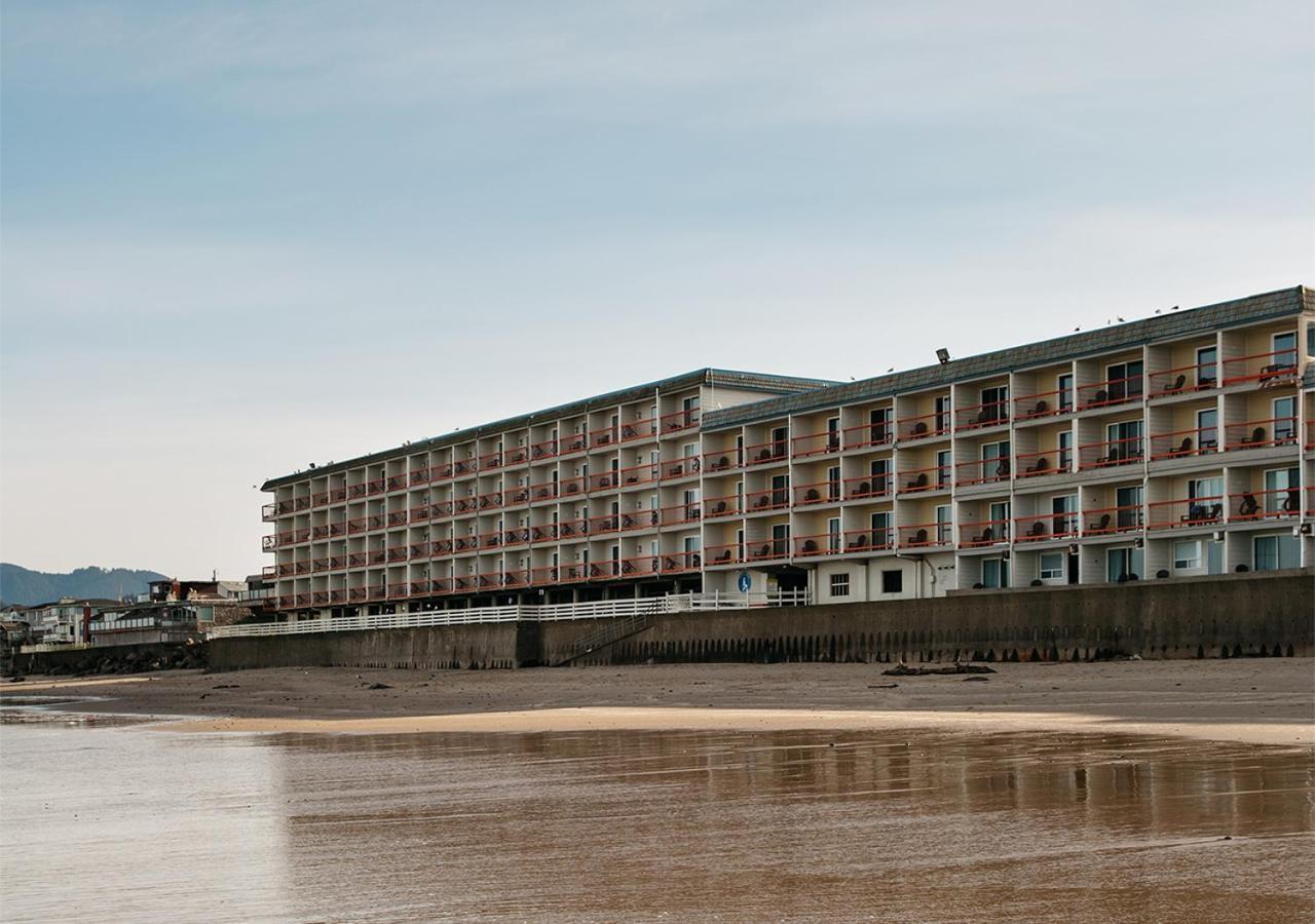 Surftides Hotel photo 5