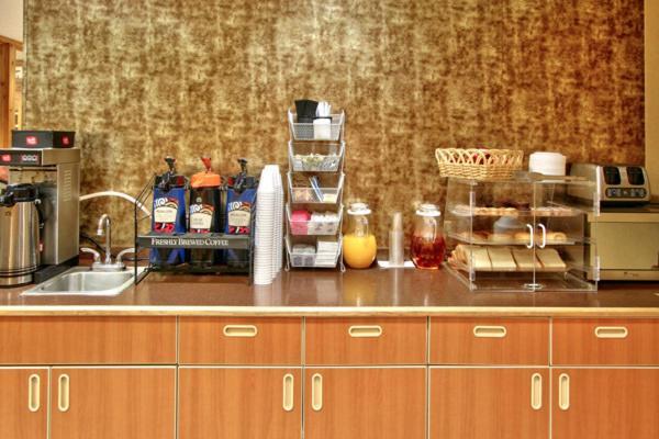 Western Skies Inn & Suites photo 22