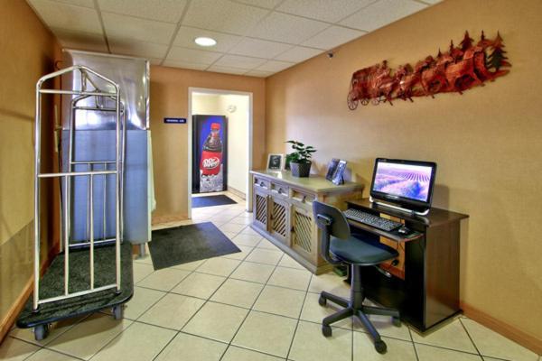 Western Skies Inn & Suites photo 25